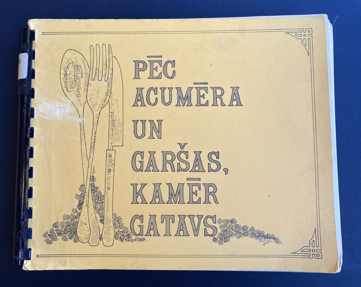 Pēc acumēra un garšas, kamēr gatavs. Māra Freimanis Dace Frišs. Čikāga. Gaujas 6. gaidu vienības un Staburaga 70. skautu vienības vecāku padome 1975