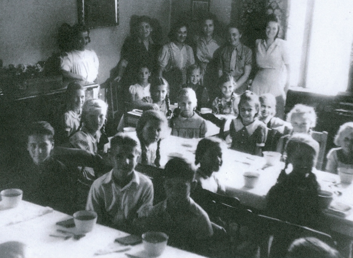 Altgarges camp in Germany in the late 1940s.