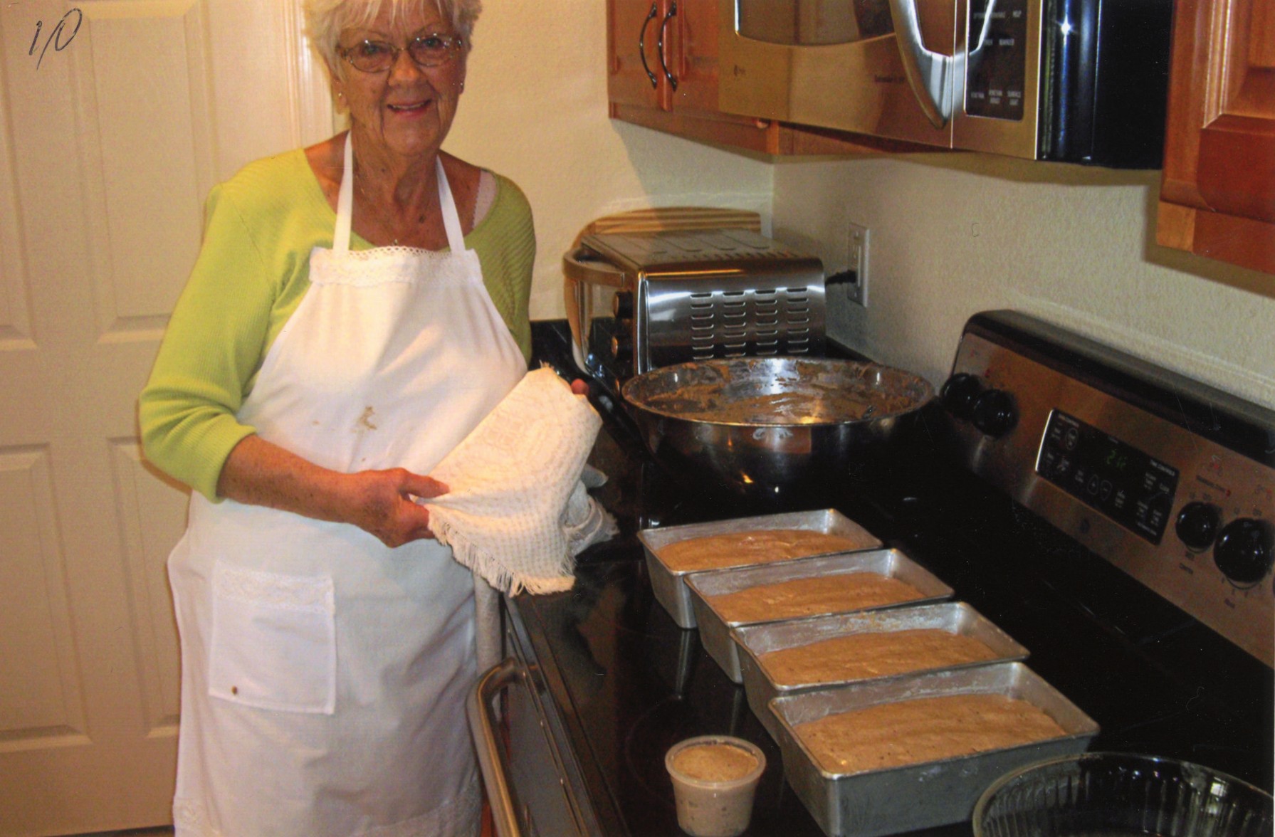 10 mīkla salikta pannās