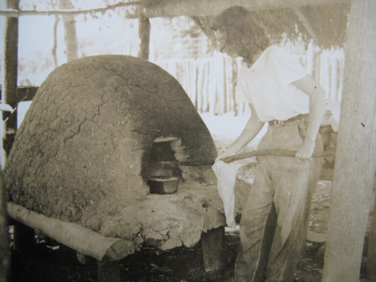 A bread oven built from an anthill (Edith Siemel)