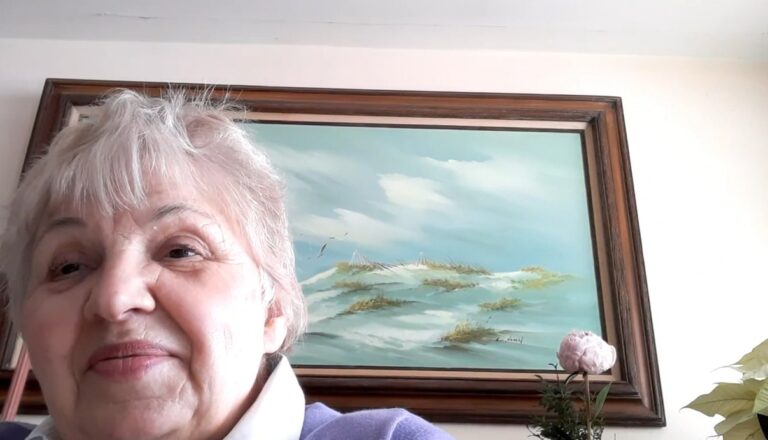 First You Have to Decorate the Bowls! (Maruta Bergs)